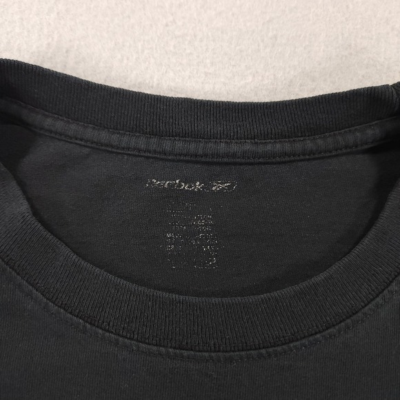 Reebok Mens L Black Crewneck Long Sleeve Graphic T-shirt Casual Retro - Picture 2 of 6